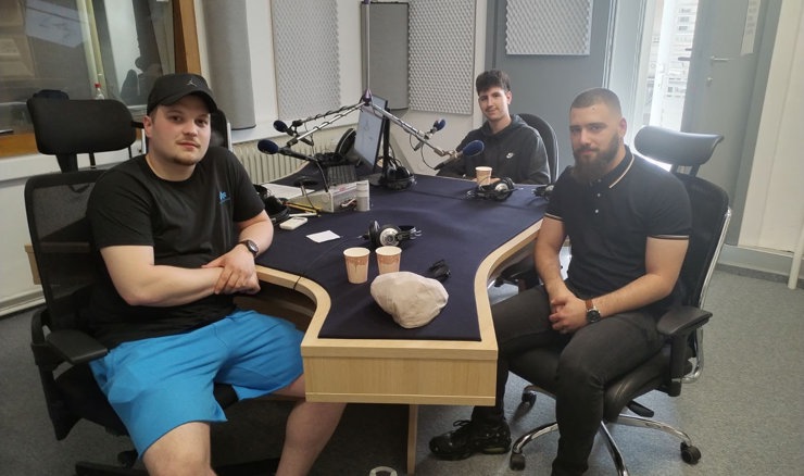Sami plaćaju sve, nemaju producente, a pjesma im je već postala apsolutni hit!