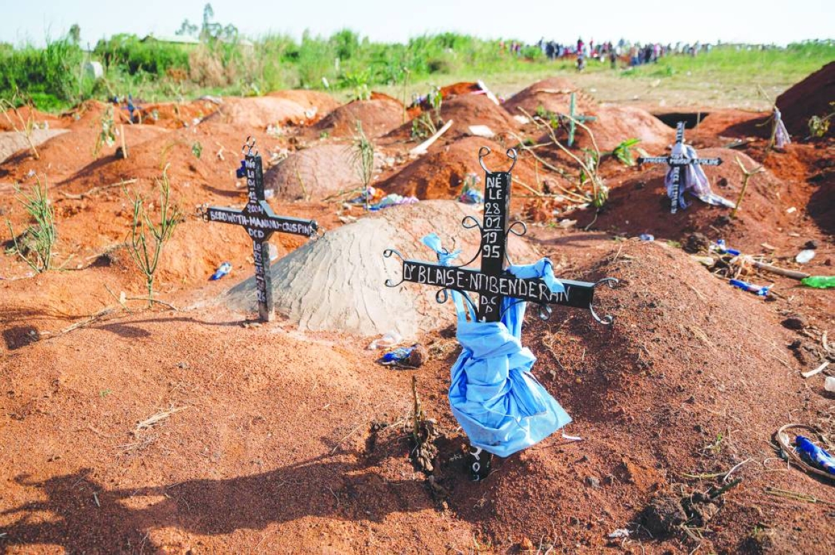 Congolese trapped between Ebola and armed violence