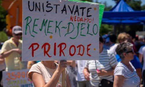 Borba za Gospić seli u Zagreb: Predstavnici inicijative na sastanku u Vladi