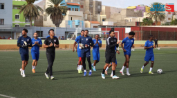 Multidão recebe Tubarões Azuis no primeiro treino em Cabo Verde após qualificação para o Mundial