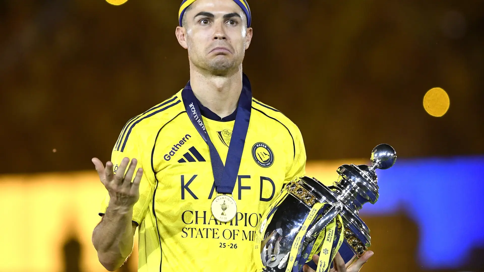  Ryanair se mofa de Cristiano Ronaldo tras su último trofeo: "¿No tiene compañeros de equipo?" 