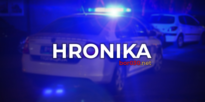 Vozilo stranih tablica sletelo u reku, putnici nepovređeni