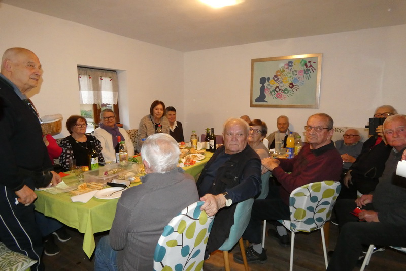 Generacijski susret šulkolega, bivših učenika Prve osnovne škole Petrinja