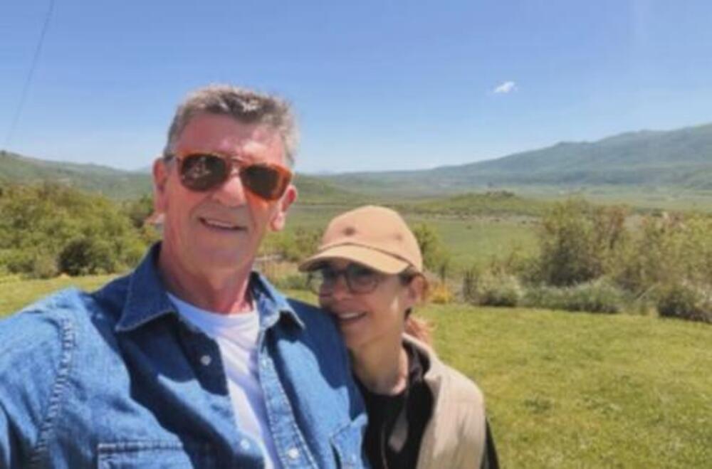 NATAŠA NINKOVIĆ GRLI 10 GODINA STARIJEG BIZNISMENA: Objavila kadar iz SPAVAĆE SOBE, raspametiće vas (FOTO)