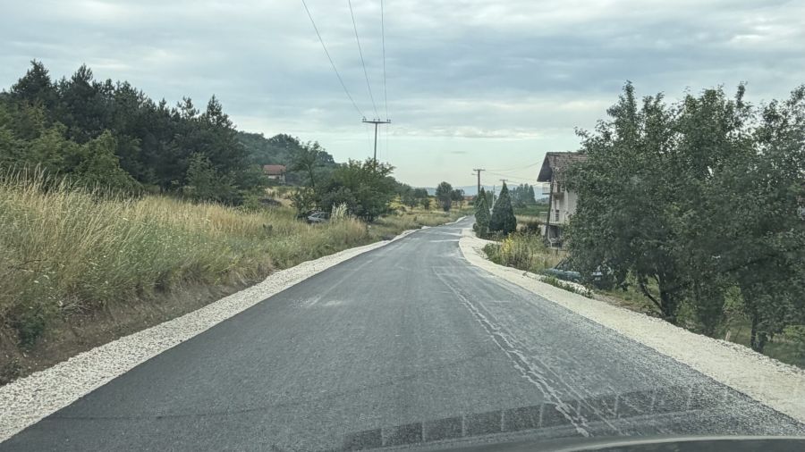 U toku je asfaltiranje puta od Donjeg Sinkovca do Gornjeg Trnjana