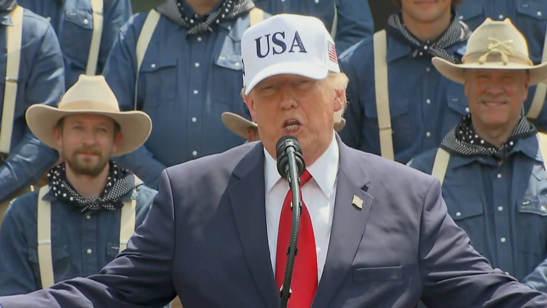 Trump promises 'really long' Fourth of July speech despite heat warning