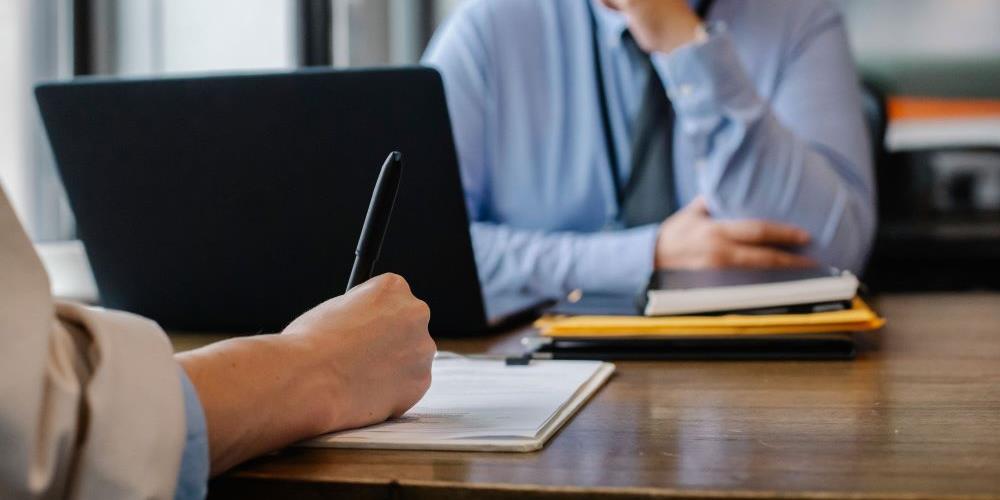 Zaposlenost u FBiH u blagom porastu: Najveći skok u ugostiteljstvu, pad u obrazovanju