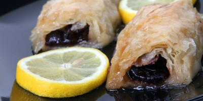 Baklave sa suvim šljivama: Tradicionalna poslastica koja oduševljava ukusom
