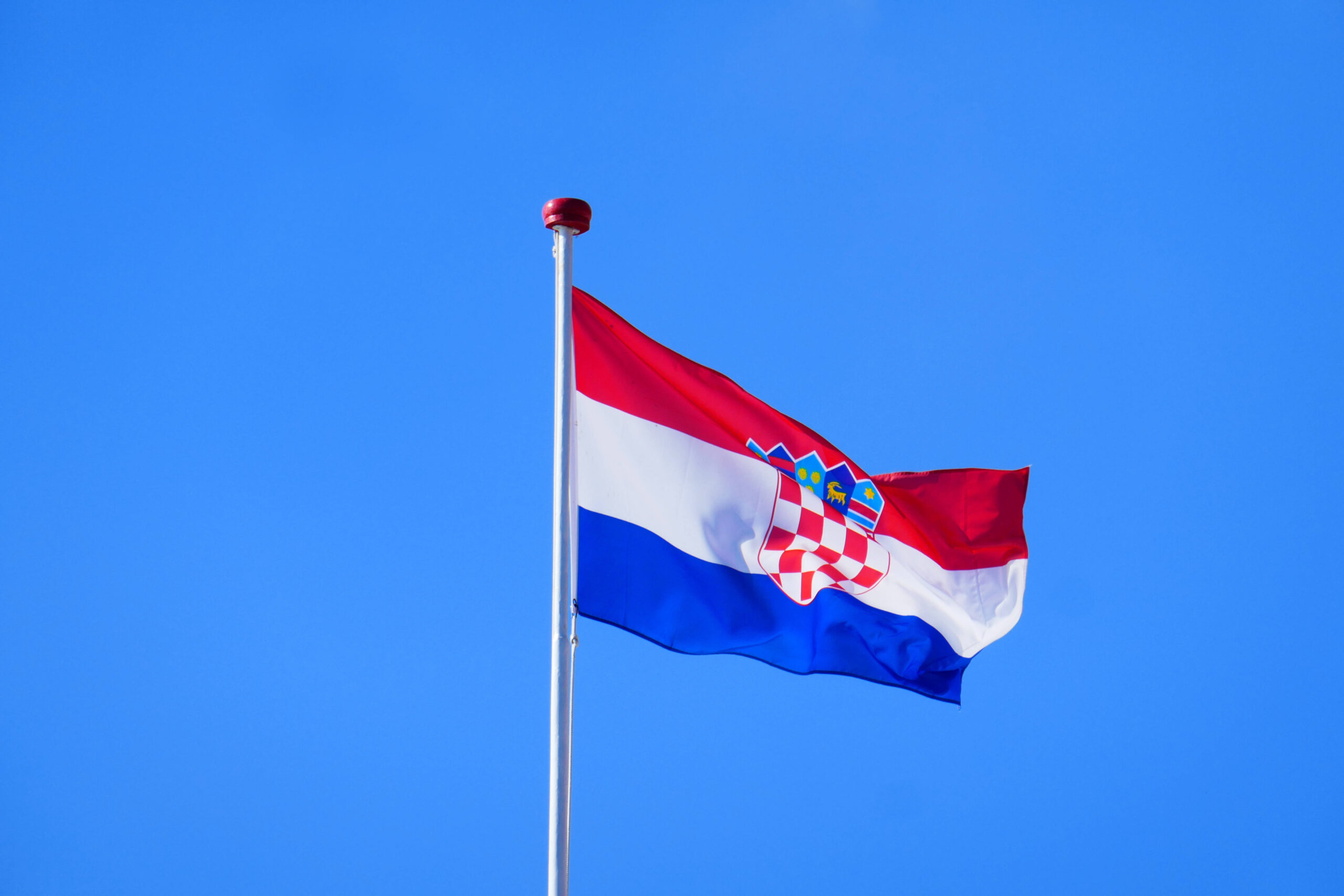 Lustracija ili ne? Povijesno-ideološki prijepori u Hrvatskoj: pozadina, rizici i rješenja (1. dio)