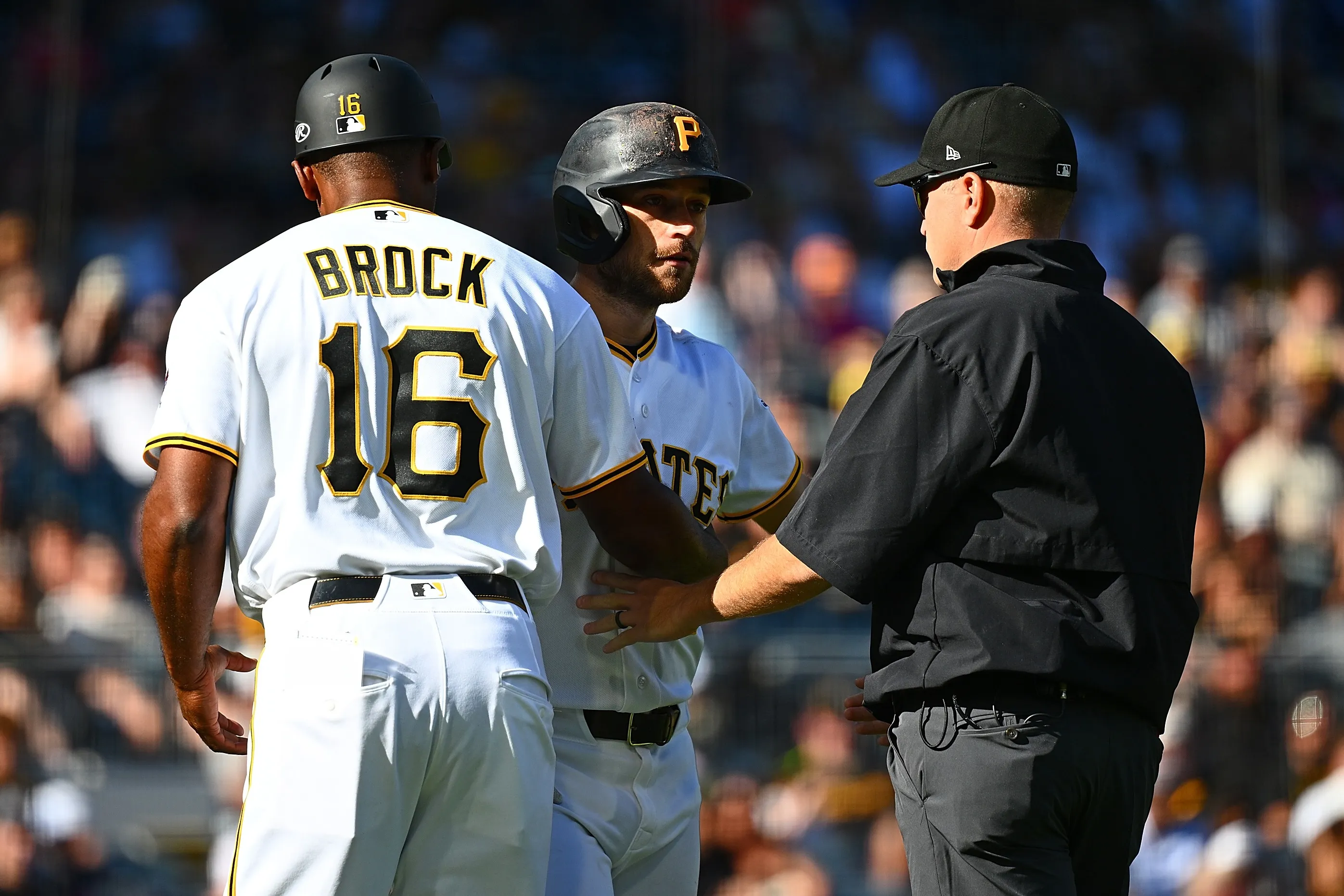 Pirates star Brandon Lowe denied ABS challenge — then gets ejected in wild scene