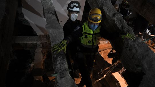 Colombia enters 'final phase' of quake search as toll clears 265