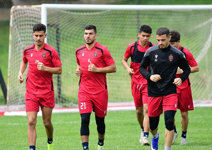 تعداد اتحاد العاصمة يدخل في تربص مغلق تحسبا لنهائي كأس الكونفدرالية