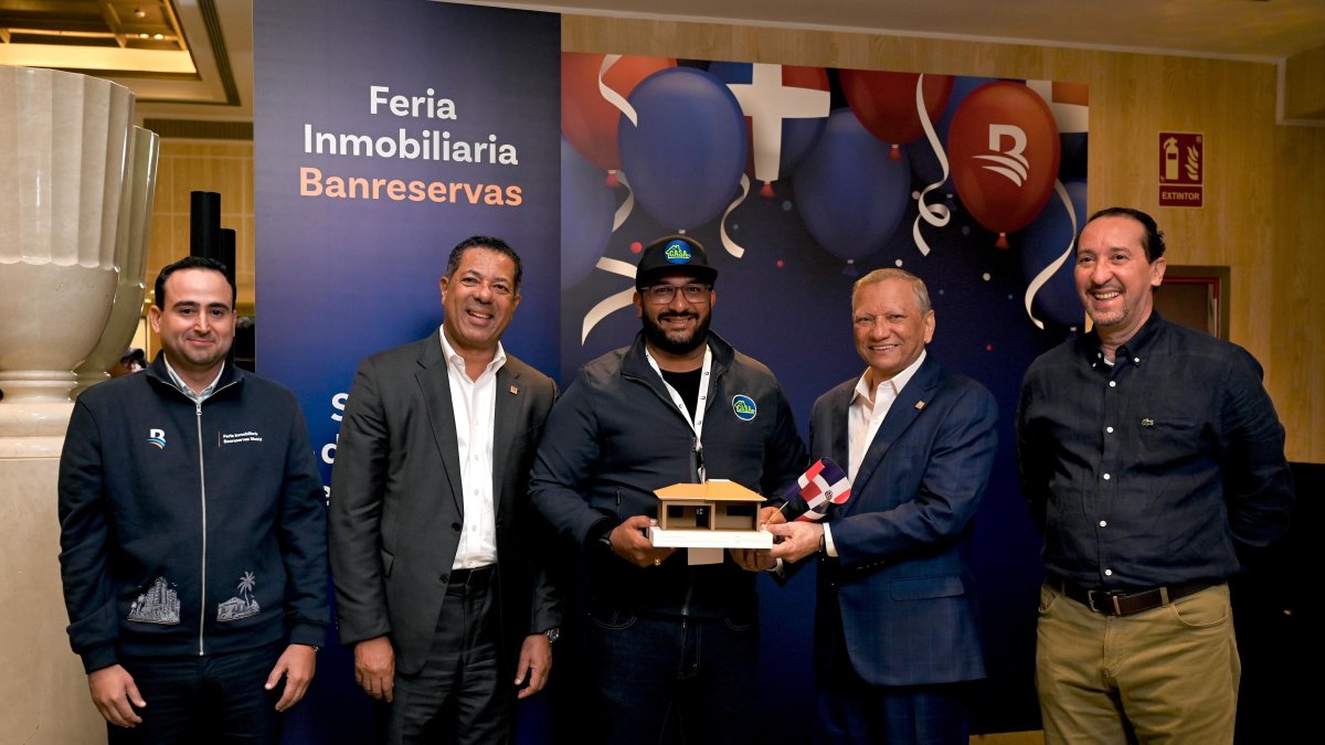
                La diáspora dominicana merece eso y más
            