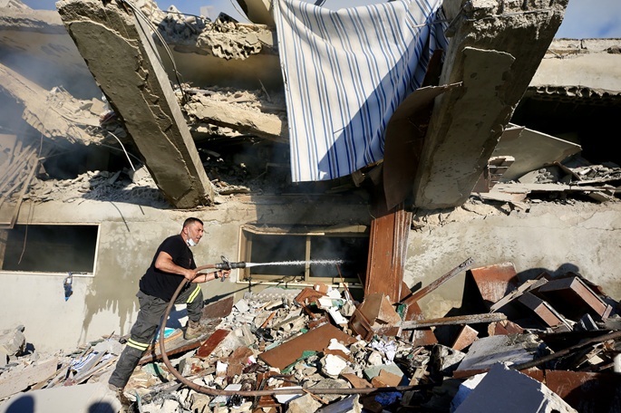 18 killed in Israeli strikes on S. Lebanon