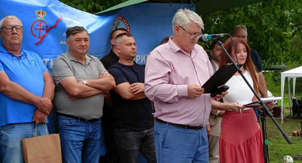 ОТВОРЕНА 29. СОМОВИЈАДА НА ЗВОРНИЧКОМ ЈЕЗЕРУ: ОКО 80 РИБОЛОВАЦА ИЗ ЗЕМЉЕ, РЕГИОНА И СВЕТА У ЛОВУ НА ДРИНСКОГ КАПИТАЛЦА
