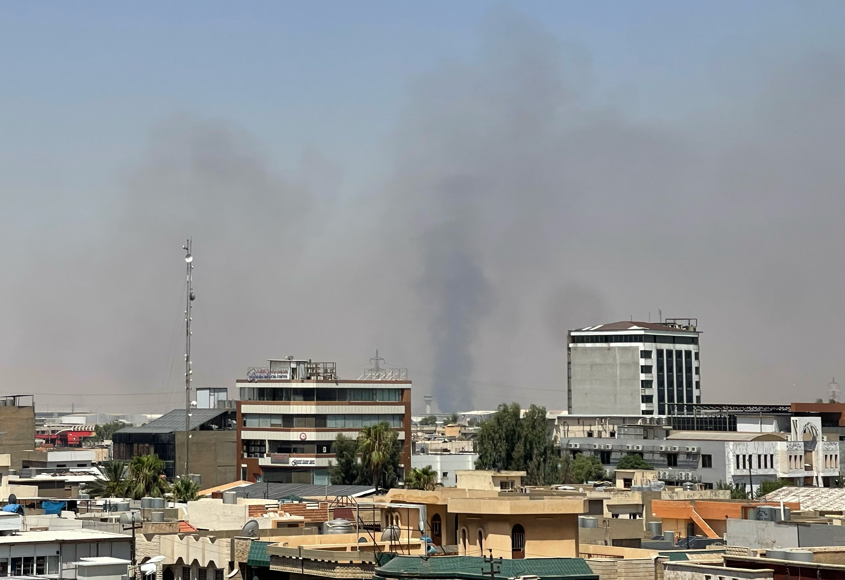 U.S. military base in Iraq targeted by Iran as renewed fighting nears 2-week mark