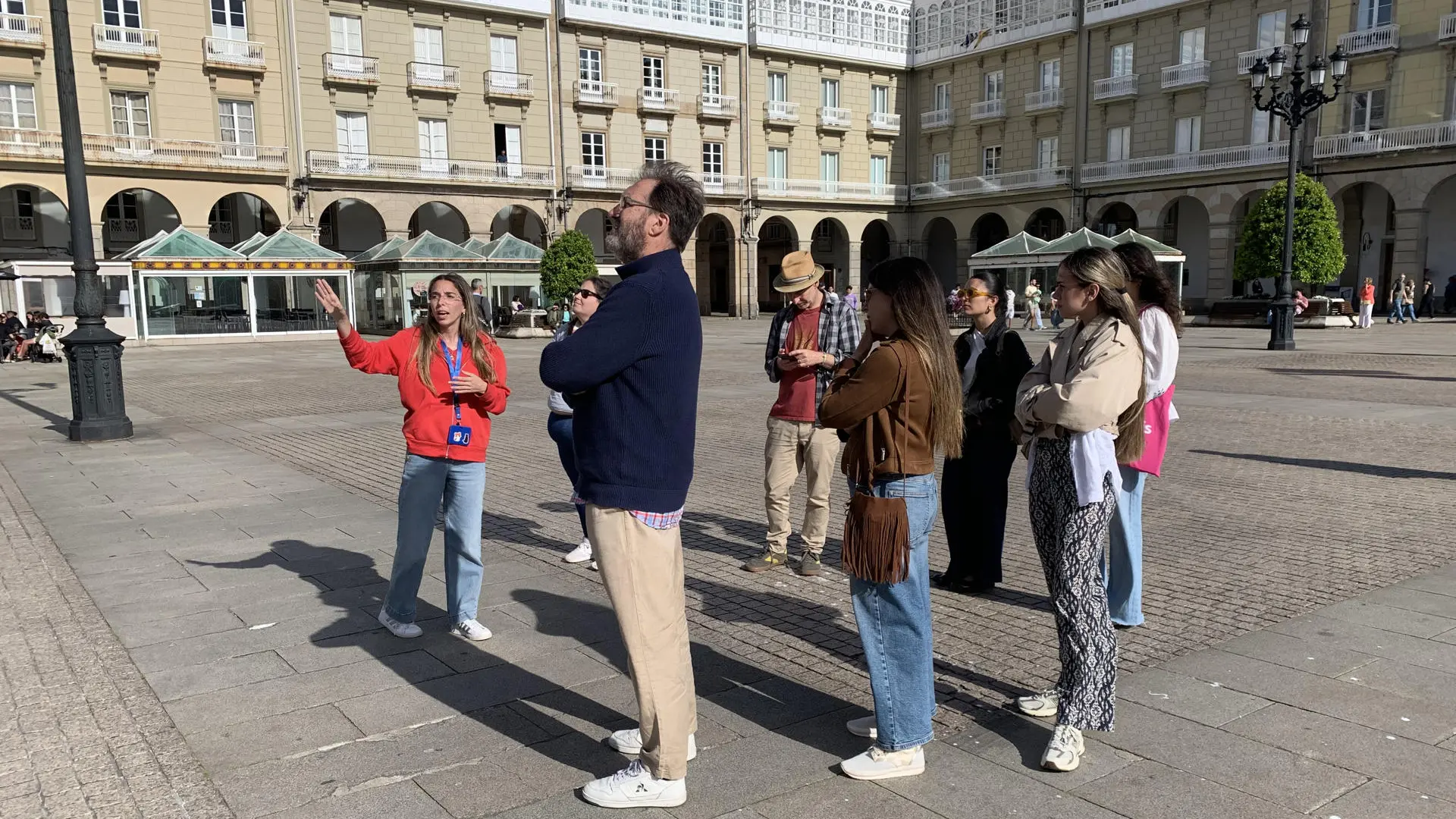  Excursiones programadas para ver el eclipse solar de agosto, una opción que empieza a ganar fuerza 