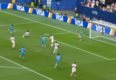 ENGLEZI ZANEMELI: Pogledajte gol Konga kojim su poveli protiv Gordog Albiona (VIDEO)