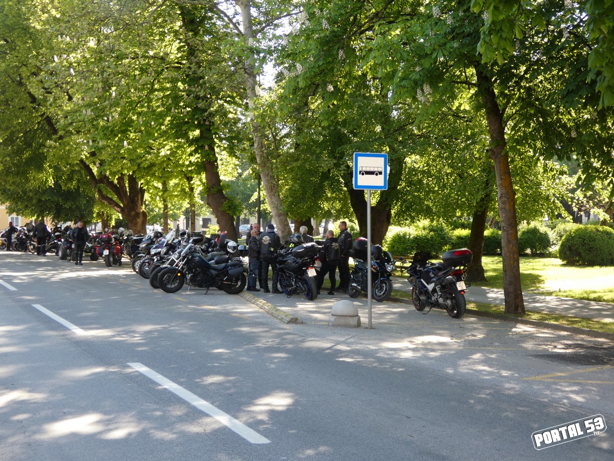 I ove godine iz Petrinje krenuo 14. moto defile „Bljesak“ za Okučane