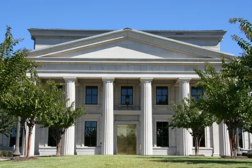 Supreme Court strikes down law aimed at keeping constitutional challenges out of Pulaski County courts