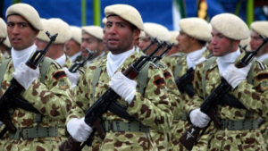 Teheran so poraka do amerikanskata vojska: Odbijte gi nelegalnite naredbi