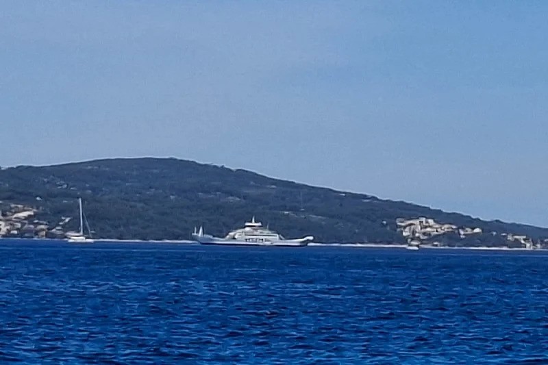 Tri lica zaginaa vo brodska nesreќa vo Hrvatska