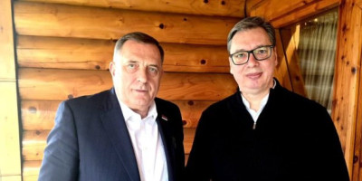 "U narednim danima važne odluke po tom pitanju": Oglasio se Vučić, završen sastanak sa Dodikom!