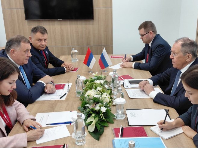 	Dodik: Lavrov potvrdio da treba da odu i strane sudije Ustavnog suda BiH