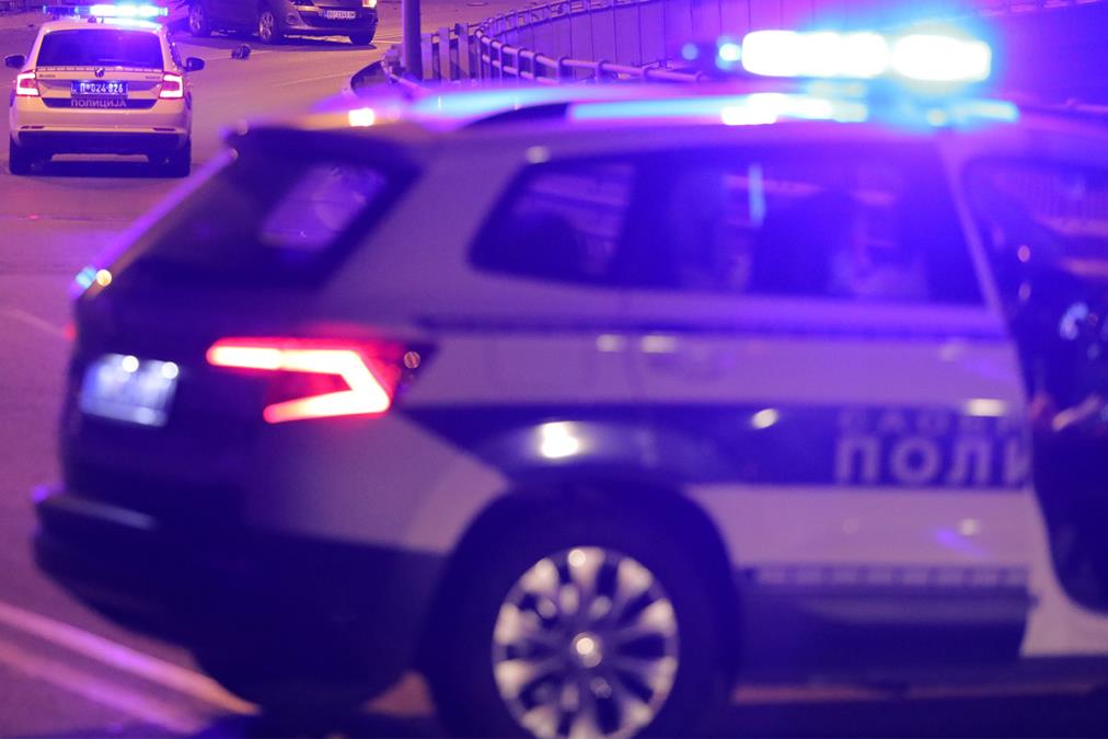 NUDIO MITO POLICIJI DA MU "PROGLEDA KROZ PRSTE": Uhapšen Nišlija (38), vozio audi A6 u alkoholisanom stanju, pa odbio da se testira