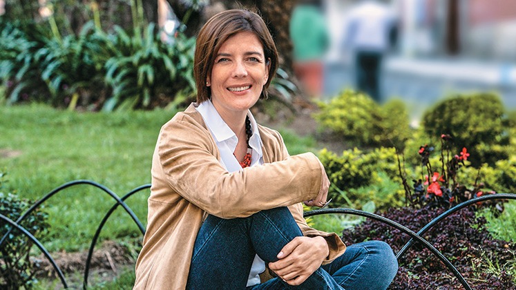 “La composición de la sal”: Magela Baudoin llega a Cochabamba con tour literario