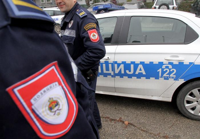 Tragedija kod Prijedora: Vozač iz Novog Grada preminuo nakon saobraćajne nesreće u Svodni