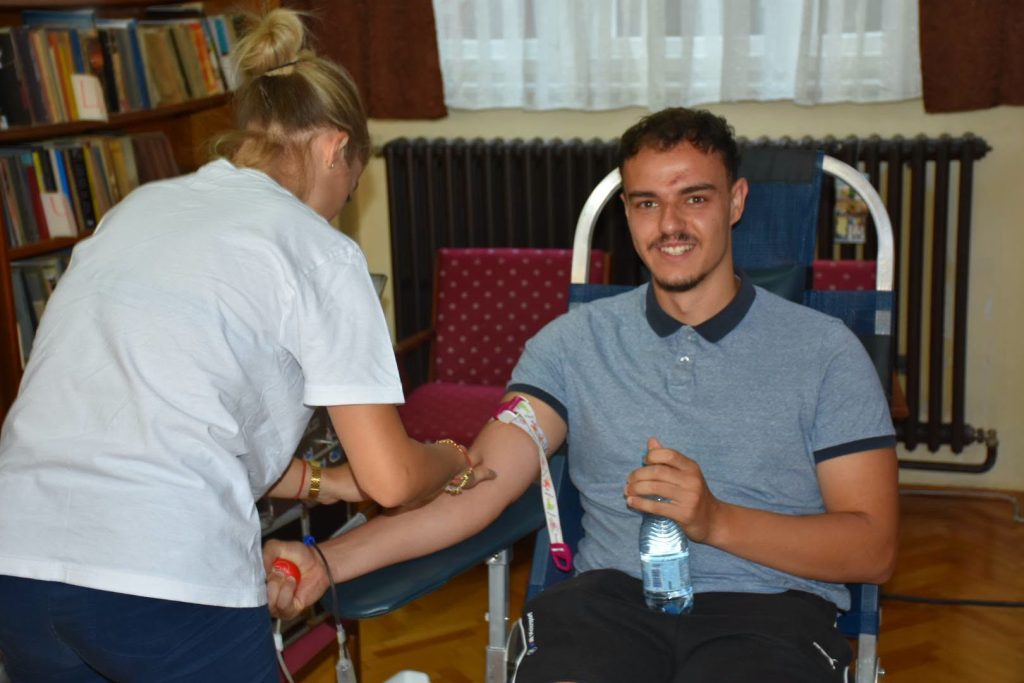 U APATINU PRIKUPLjENO 16 JEDINICA KRVI