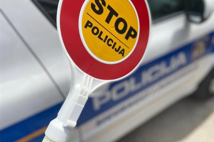 ODVEDEN NA SUD Vozio s 2,24 promila pod zabranom