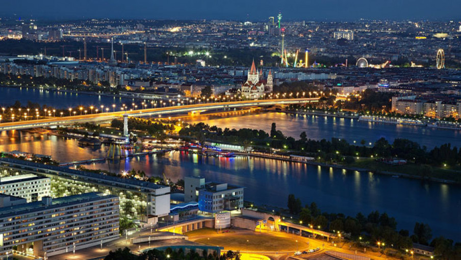Bloomberg: U Beču održan tajni sastanak bivših zvaničnika o okončanju rata u Ukrajini