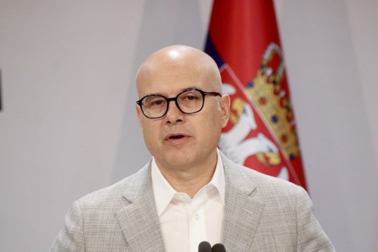 NAŠA RUKA JE ISPRUŽENA! Vučević pravo u metu: Verujem da će Peter Mađar biti svestan značaja odnosa Srbije i Mađarske!