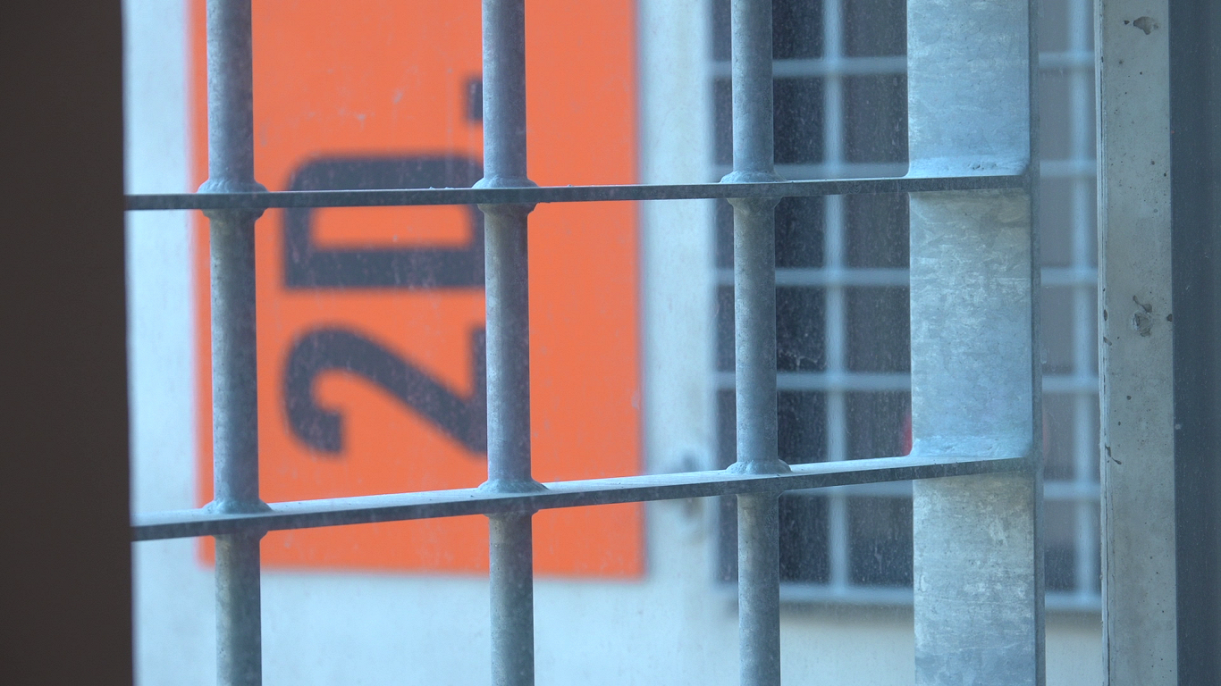 Mother of drowned girl handed prison sentence for negligence