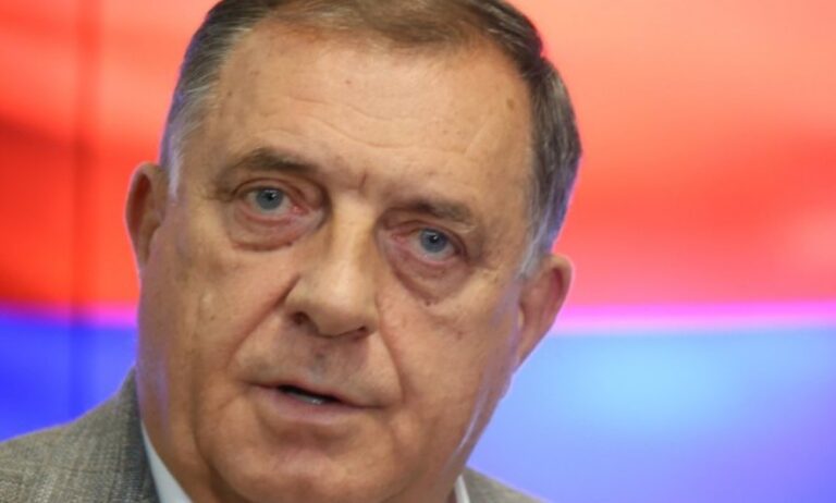 Dodik: Republika Srpska ide dobrim putem kada vodi računa o porodici, borcima i mladima