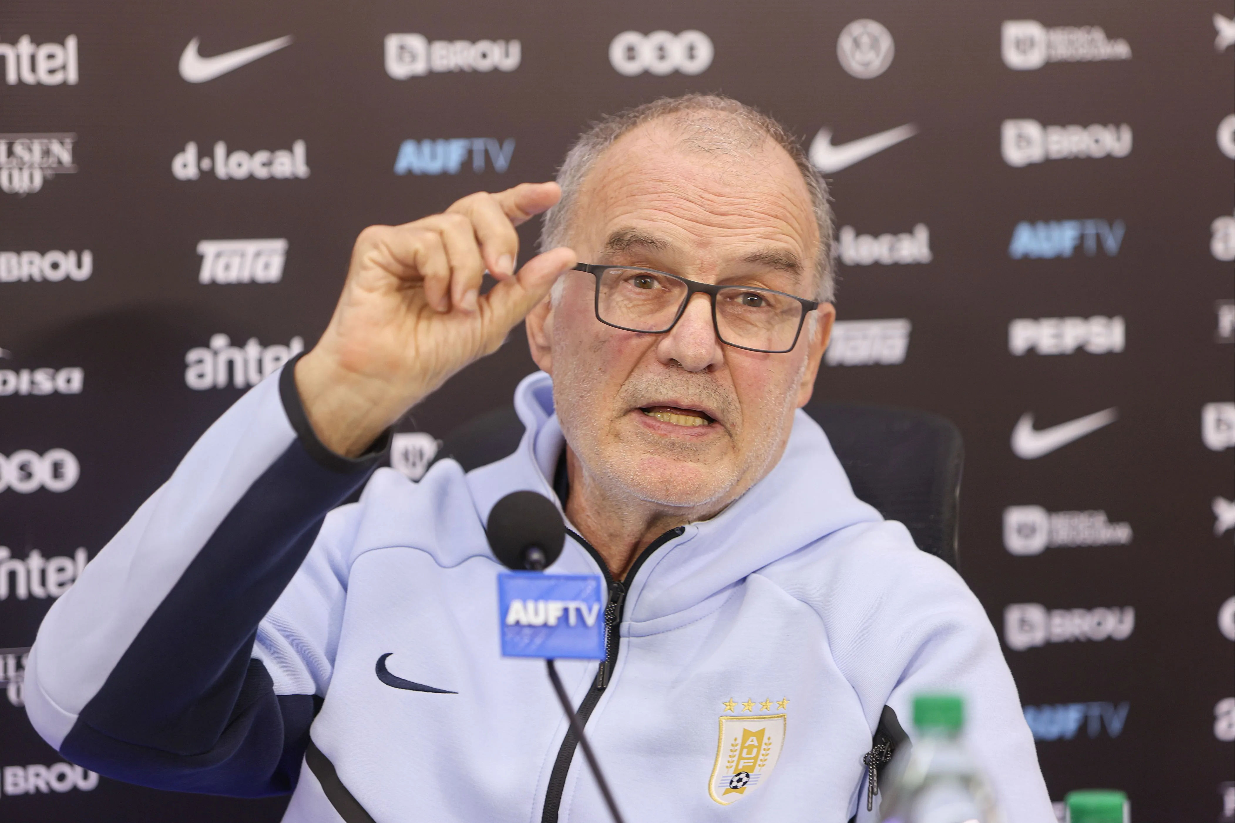 Uruguay national team blames FIFA for travel chaos ahead of World Cup opener