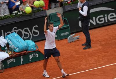 Novi Nadal nastavio da hara Parizom: Posle NESTVARNOG preokreta savladao prekaljenog sunarodnika
