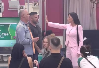 "Prodao je ženu i dete da dođe u Majami i glumi slobodnog": Stanija bukvalno teroriše Asmina, Durdžiću je ovaj dan crnji od crne rupe