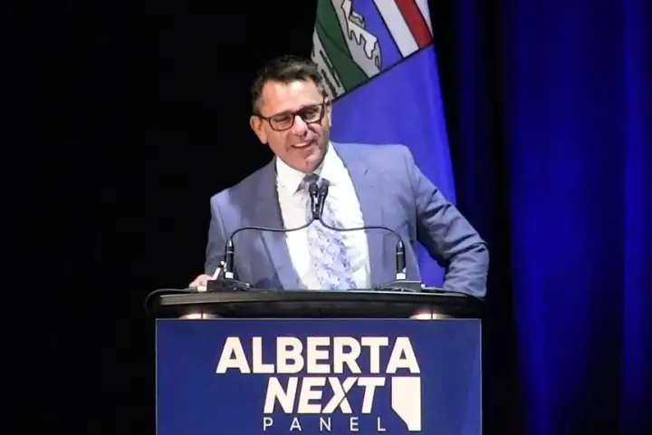 Senior aide to Alberta premier urges First Nations chiefs to fix their communities