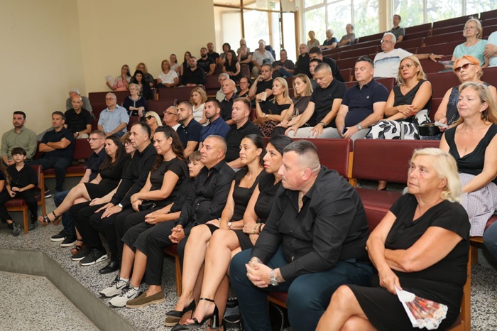 Komemoracija profesorki Ljiljani Panić-Tomašević: Vršac se oprostio od istaknutog prosvetnog radnika