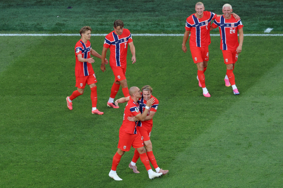 NORVEŽANI ZALUDELI MUNDIJAL! Pogledajte spektakularnu proslavu o kojoj bruji planeta! (VIDEO)
