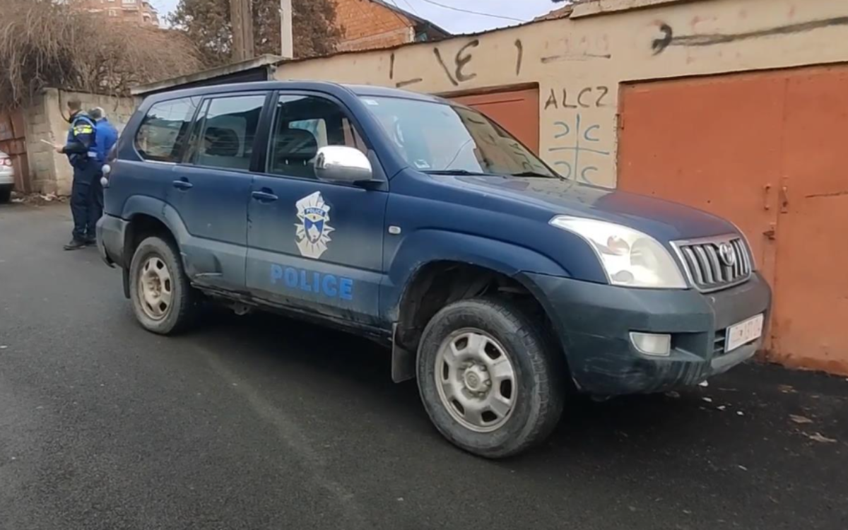 SRBI PRIVEDENI NA GAZIMESTANU PUŠTENI IZ PRITVORA: Advokatica otkrila da je procesom obuhvaćeno 36 osoba, svima su oduzeta lična dokumenta!