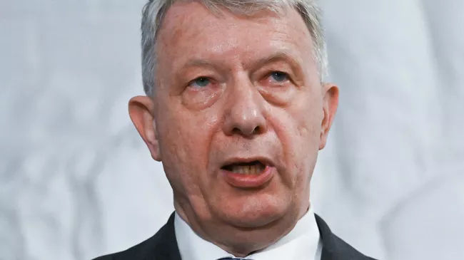 Картайзер призвал Европу начать диалог с Россией с более низкого уровня