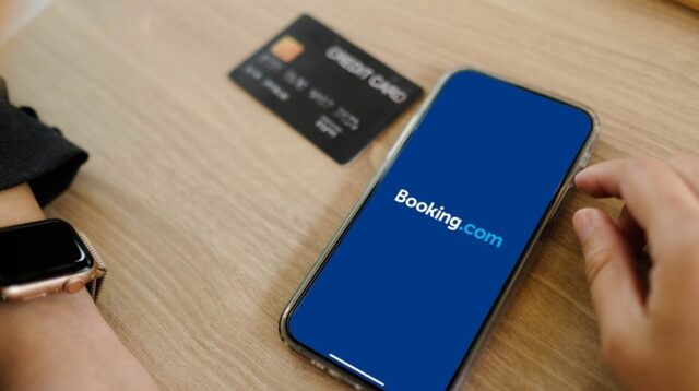 MUP upozorio na rizik od prevara nakon incidenta na platformi za zakazivanje smeštaja Booking.com