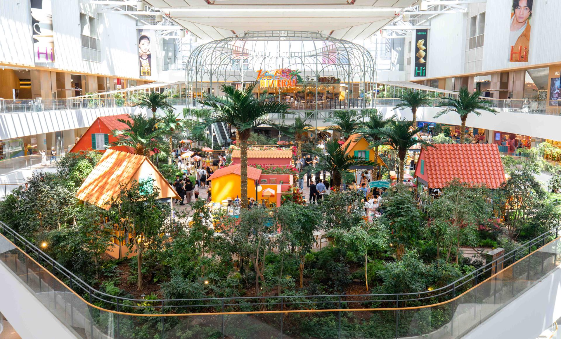 3 major department stores post record H1 foreign sales amid K-wave
