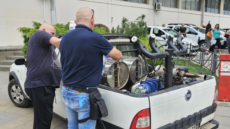 Novo zaprašivanje komaraca u Leskovcu: Evo gde će ekipe biti u ponedeljak i utorak