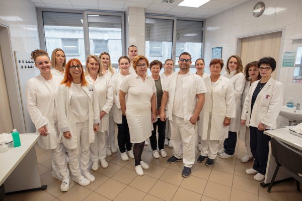 Danas je Međunarodni dan medicinsko-laboratorijskih djelatnika: Njihov rad je temelj za postavljanje točne i pravovremene dijagnoze