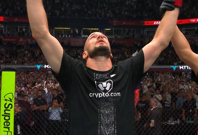 Završen UFC spektakl u Beogradu! Velike pobede "Doktora" i "Rakete" - Janičić "ugušen", giljotina kobna po Duška!